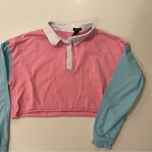 Rue21 cropped long sleeve pink and baby blue collard shirt